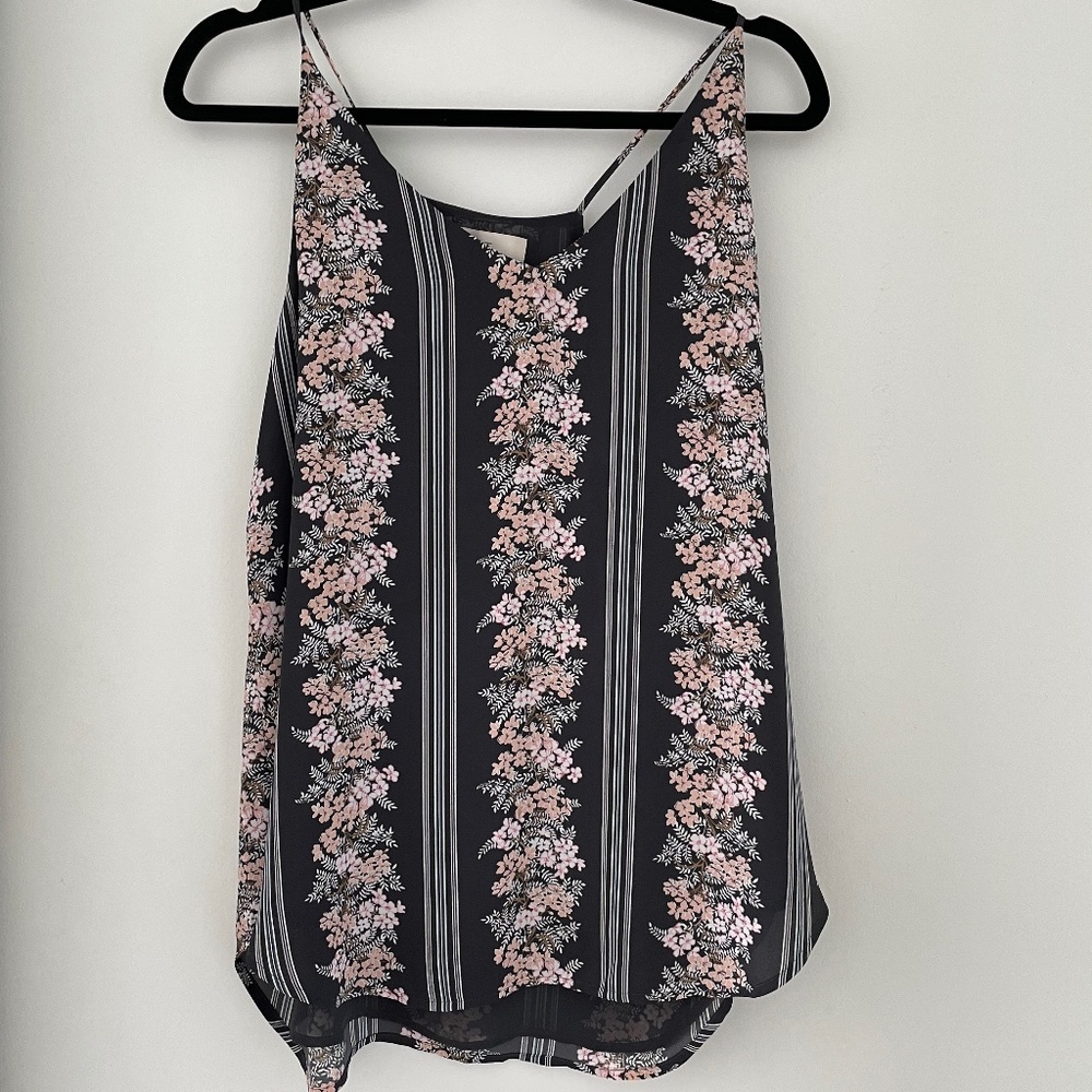 LOFT Strappy Floral Flowy Tank Top